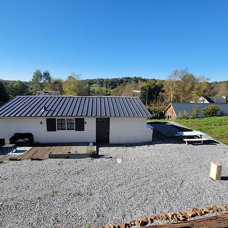 Bienvenue Au Chat Lait ! Seilhac Exterior photo